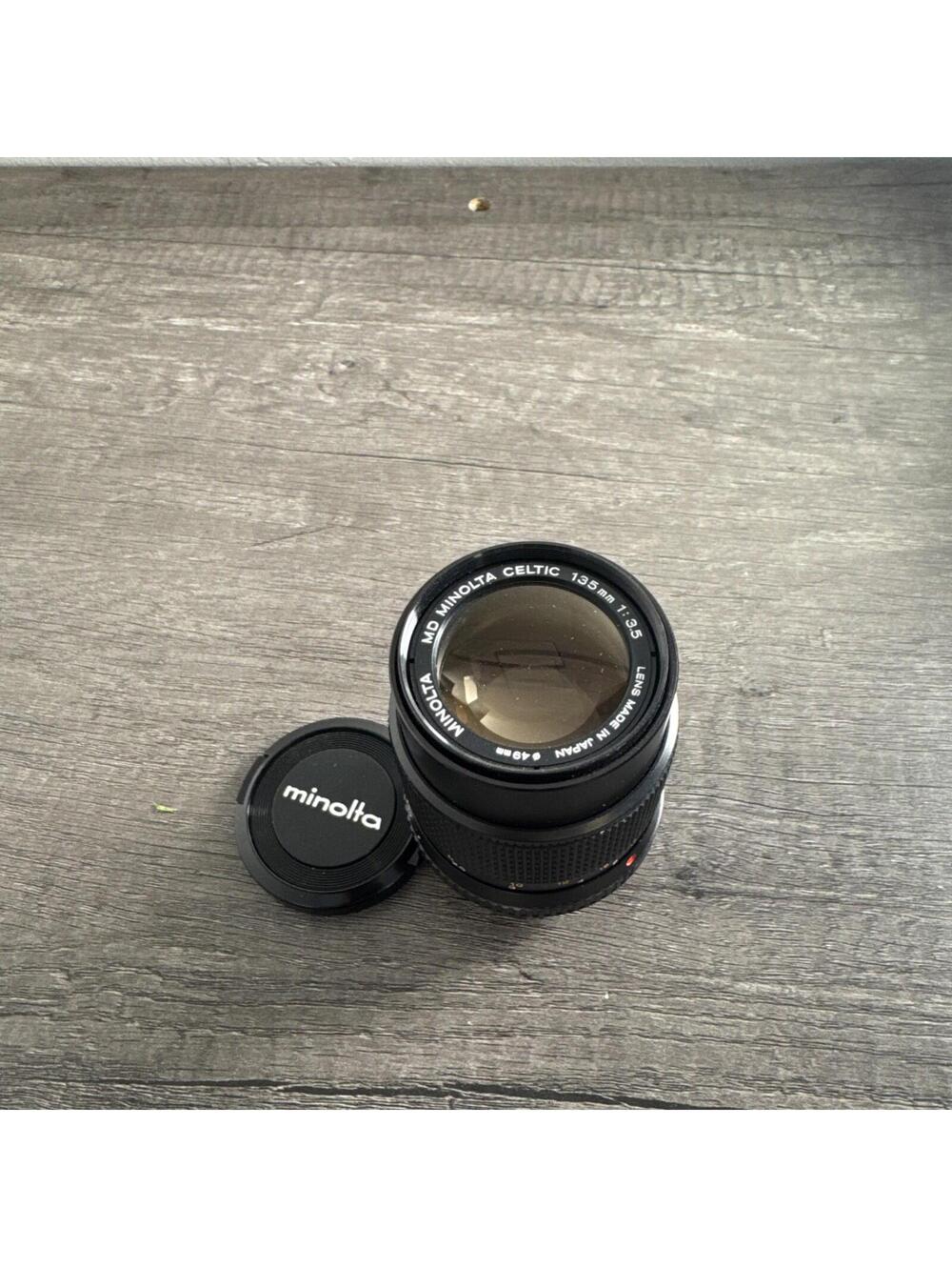 MD Minolta Celtic 1:3.5 f=135mm for 35mm Camera Lens WITH LEATHER BAG